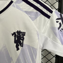 Conjunto Infantil - Manchester United 25/26 II Away - Branco