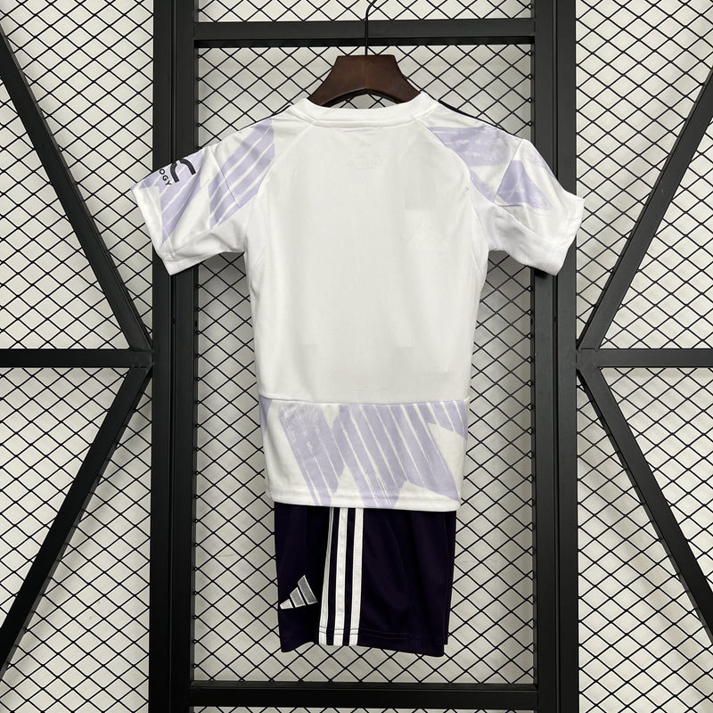 Conjunto Infantil - Manchester United 25/26 II Away - Branco