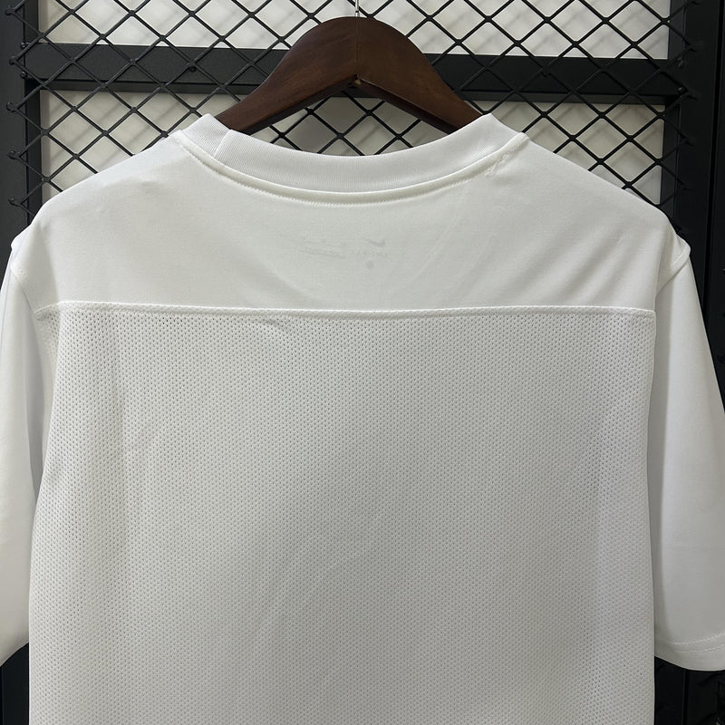 Camisa Tottenham 2025/26 Cobra Dourada Pré-Jogo - Torcedor