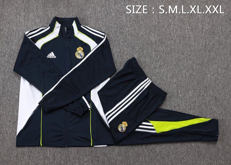 25/26 Conjunto Real Madrid 'Urban Purist' - Frio Zíper Longo - Preto