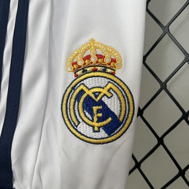 Conjunto Infantil Retrô - Real Madrid 2012/13 I Home