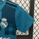 Conjunto Infantil Retrô - Real Madrid 2017/18 III Third