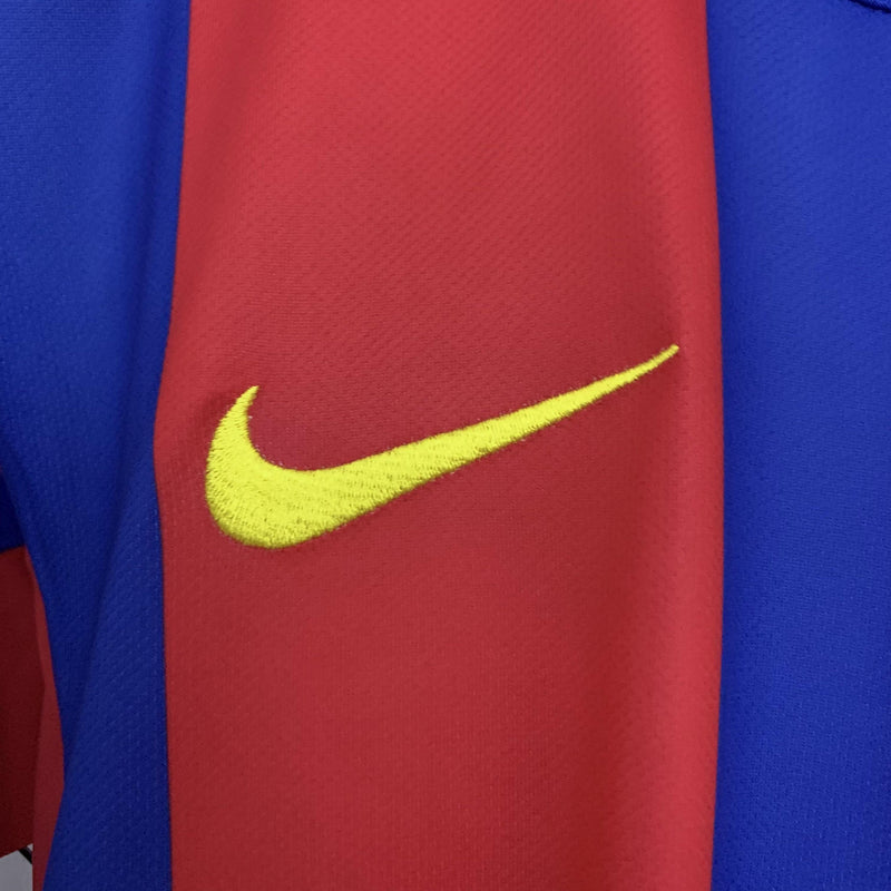 Camisa Retrô Barcelona 2004/2005 I Home