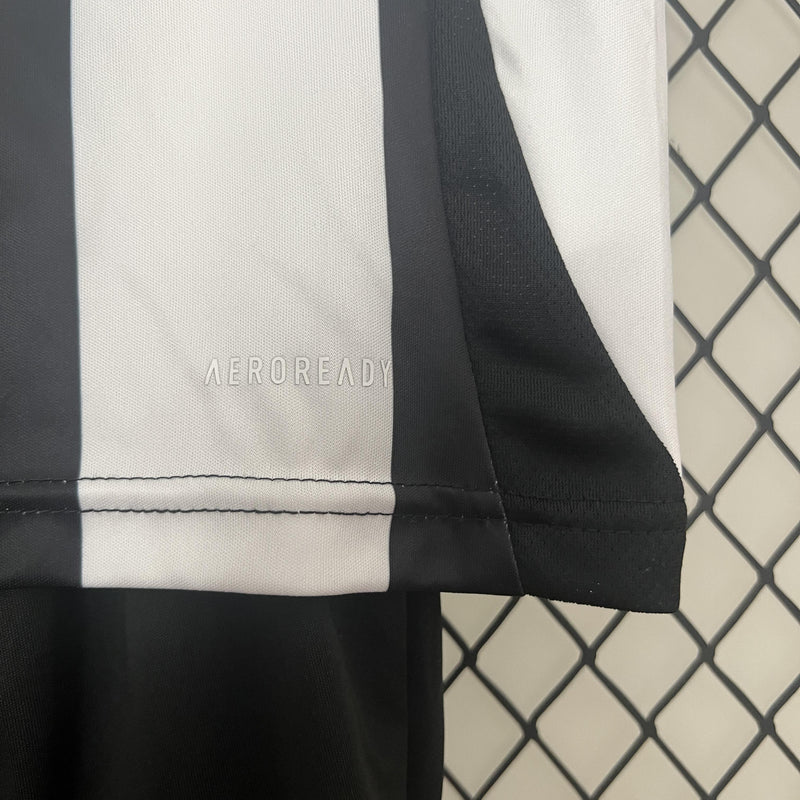 Conjunto Infantil - Newcastle 24/25 I Home
