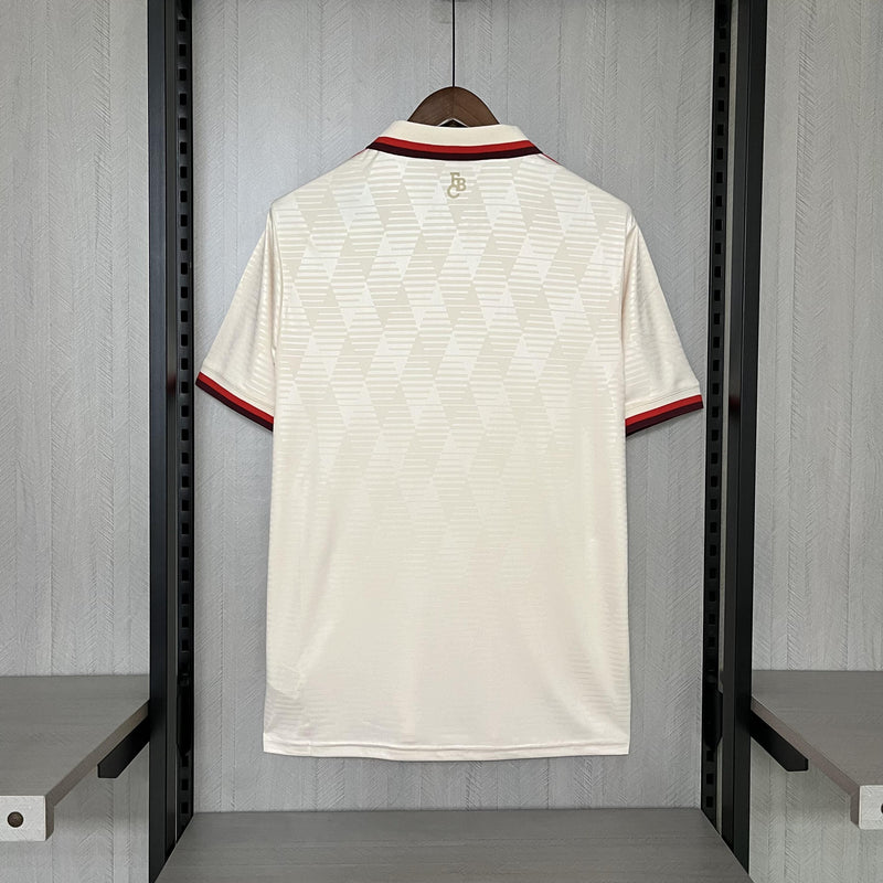 Camisa Bayern de Munique 2024/25 III Third - Torcedor - Bege