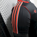 Camisa Manchester United Icons Preta 2025/2026 - Jogador Adidas