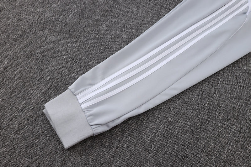 25/26 Conjunto Real Madrid 'Urban Purist' - Frio Zíper Longo - Branco