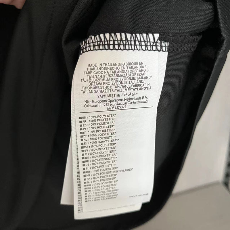 Camisa Frankfurt 2023/24 II Away - Torcedor - Preta