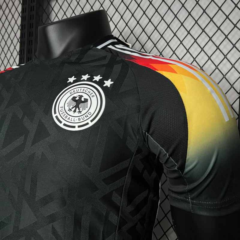 Camisa Alemanha 2024/25 Euro Pré-Jogo - Jogador - Preta