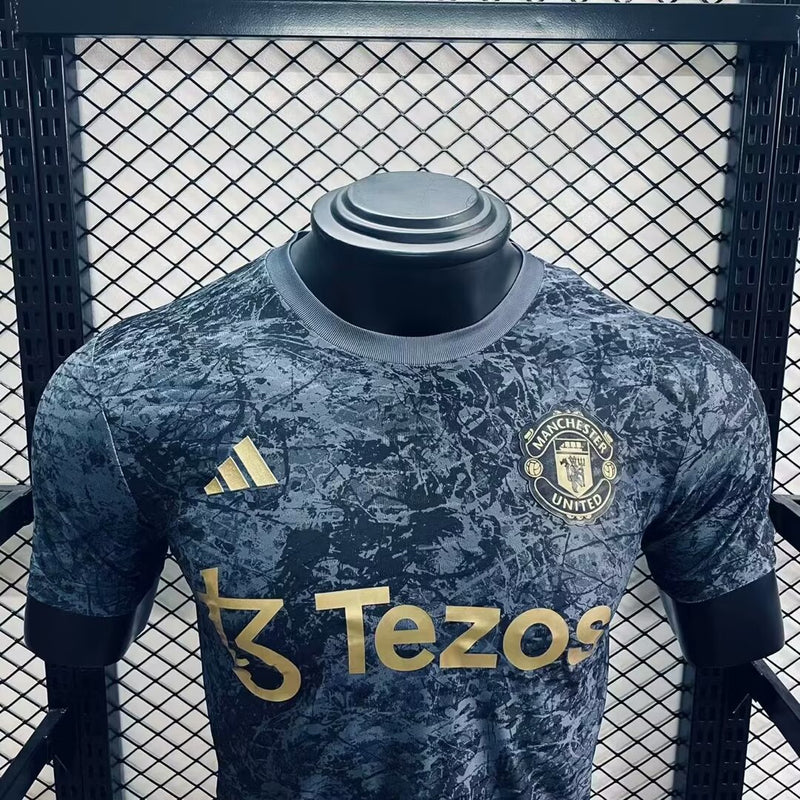 Camisa Manchester United 2024/25 Stone Roses Pré-Jogo - Jogador