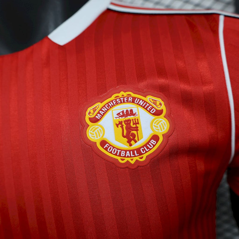 Camisa Manchester United Icons Vermelha 2025/2026 - Jogador Adidas