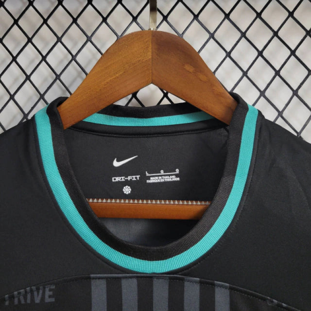 Camisa Liverpool 2024/25 Edição Especial Lebron James - Torcedor - Cinza