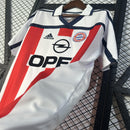 Camisa Retrô Bayern de Munique 2000/2002 II Away - Branca