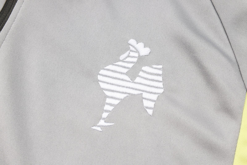 24/25 Conjunto Atlético Mineiro - Frio Zíper Curto - Cinza Claro