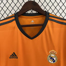 Camisa Retrô Real Madrid 2013/2014 III Third - Laranja - Adidas