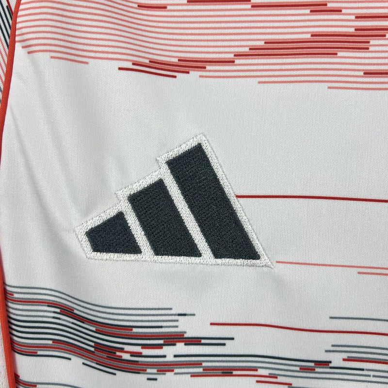 Camisa Bayern de Munique 25/26 II Away - Feminina - Branca