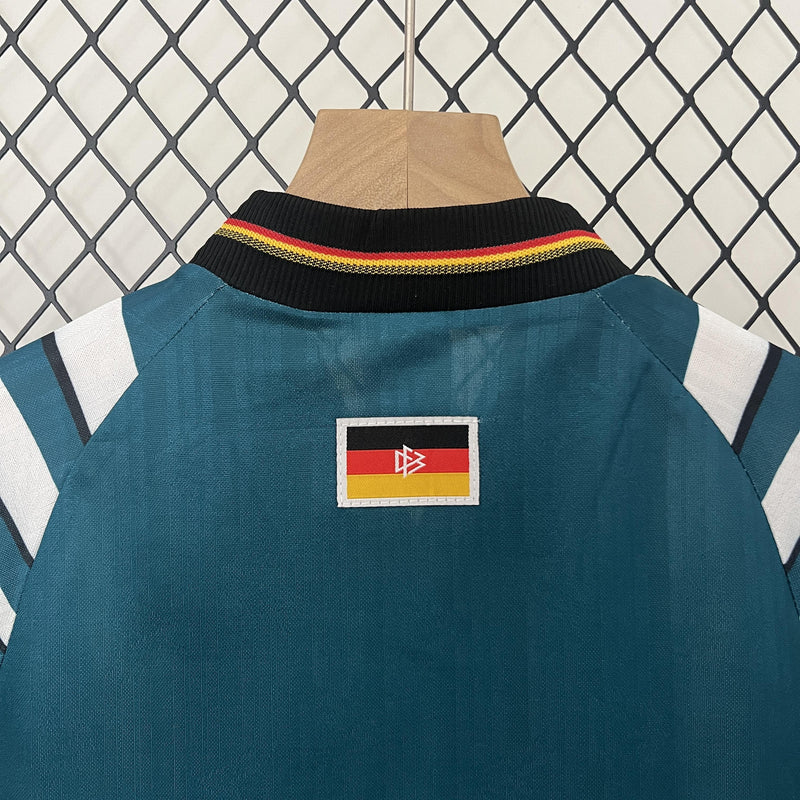 Conjunto Infantil Retrô - Alemanha 1996 II Away