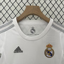 Conjunto Infantil Retrô - Real Madrid 2015/16 I Home