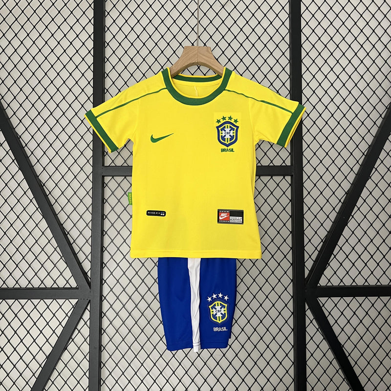 Conjunto Infantil Retrô - Brasil 1998 I Home