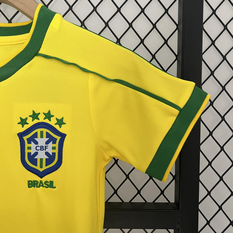 Conjunto Infantil Retrô - Brasil 1998 I Home
