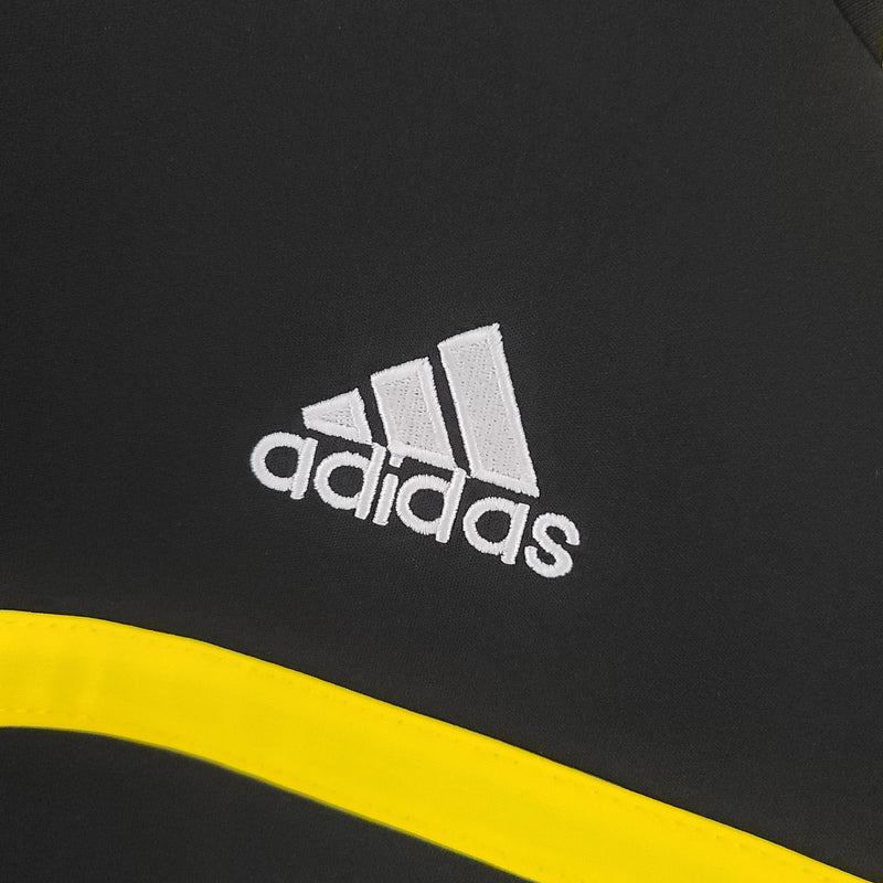 Camisa Retrô Real Madrid 2011/2012 Goleiro - Preta - Adidas