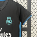 Conjunto Infantil Retrô - Real Madrid 2017/18 II Away