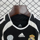 Conjunto Infantil Retrô - Real Madrid 2006/07 II Away