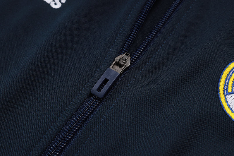 25/26 Conjunto Real Madrid 'Urban Purist' - Frio Zíper Longo - Preto