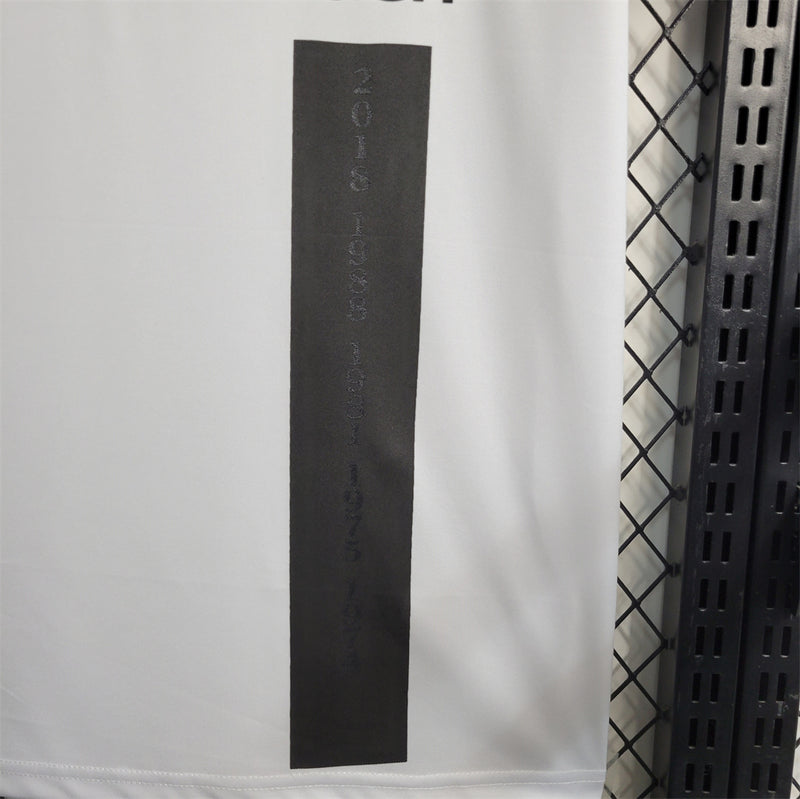 Camisa Frankfurt 23/24 Edição Especial - Torcedor - Branca