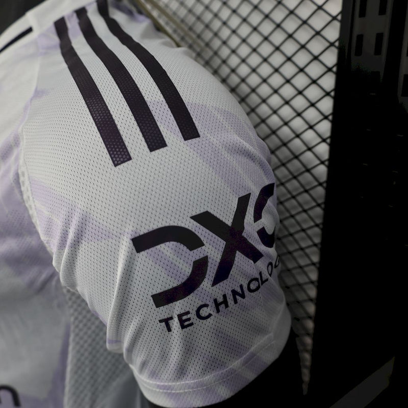 Camisa Manchester United 2025/26 II Away - Branca - Jogador