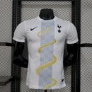 Camisa Tottenham 2025/2026 Edição Especial Cobra Dourada - Jogador