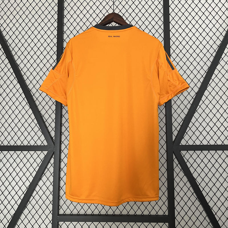 Camisa Retrô Real Madrid 2013/2014 III Third - Laranja - Adidas
