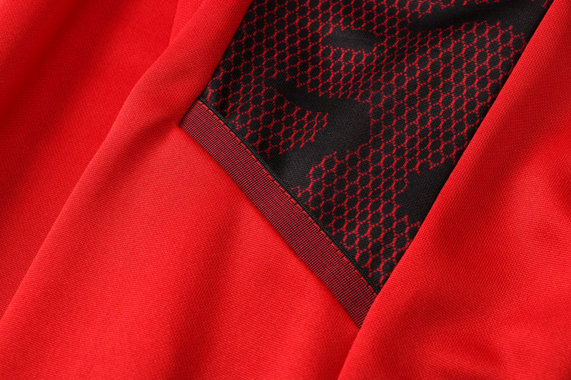 23/24 Conjunto Comissão Flamengo - Frio Zíper Curto - Vermelho
