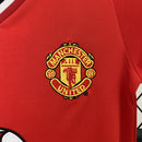 Conjunto Infantil Retrô - Manchester United 2000/01 I Home