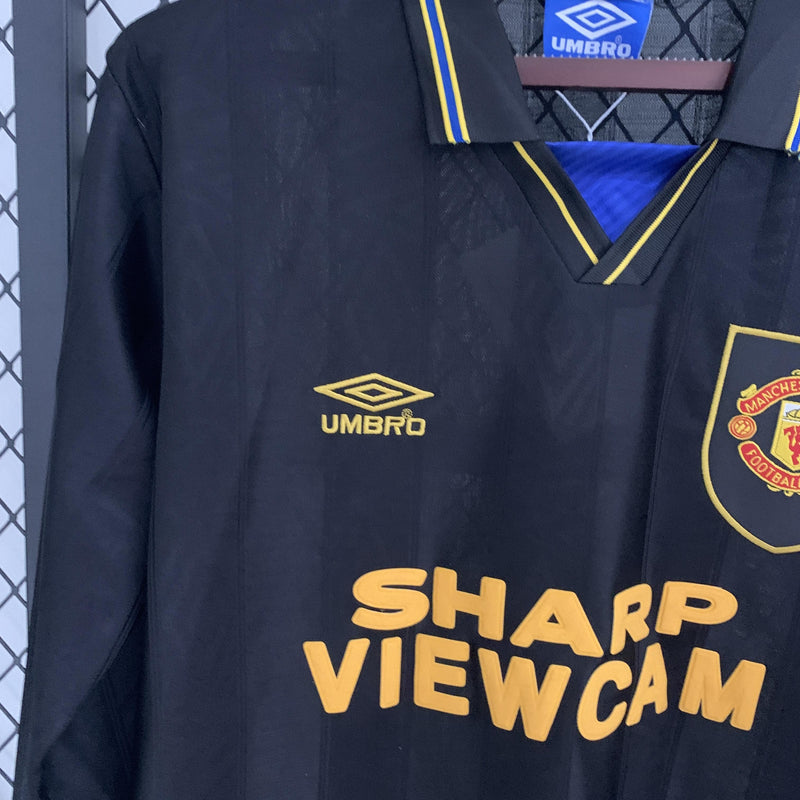 Camisa Retrô Manchester United 1993/1995 Away Preta - Manga Longa