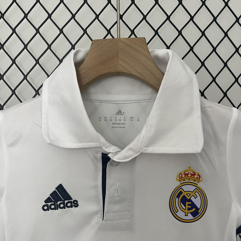 Conjunto Infantil Retrô - Real Madrid 2016/17 I Home