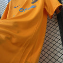 Camisa Retrô Barcelona 2006/2007 II Away - Laranja - Nike