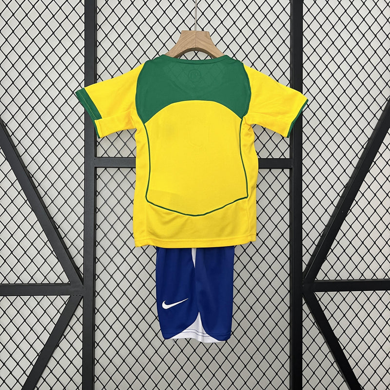 Conjunto Infantil Retrô - Brasil 2004 I Home
