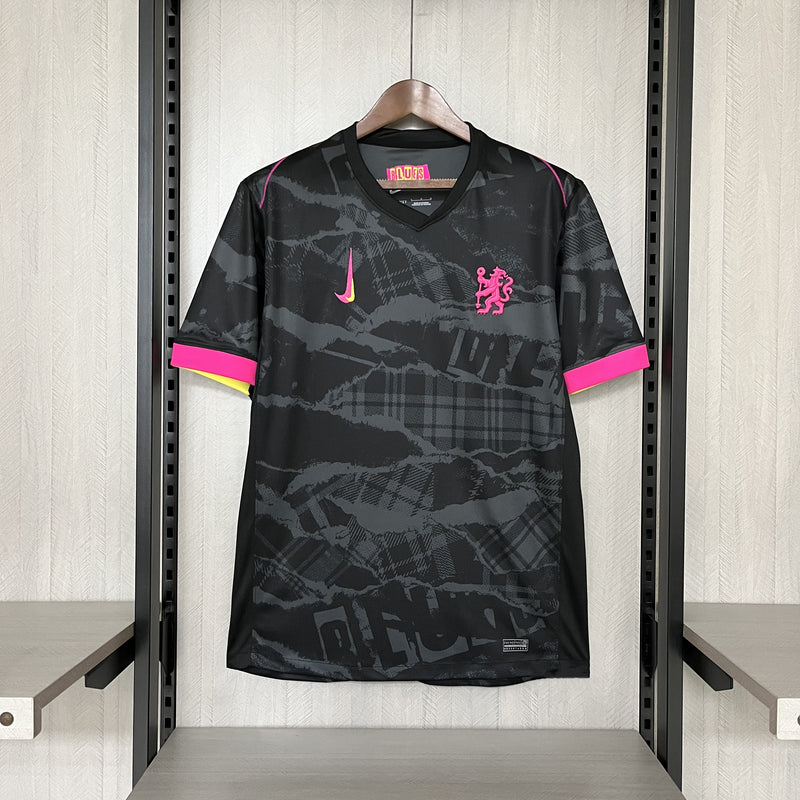 Camisa Chelsea 2024/25 III Third - Torcedor - Preta e Rosa