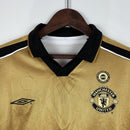 Camisa Retrô Manchester United 2001/2002 Dupla Face - Manga Longa Umbro