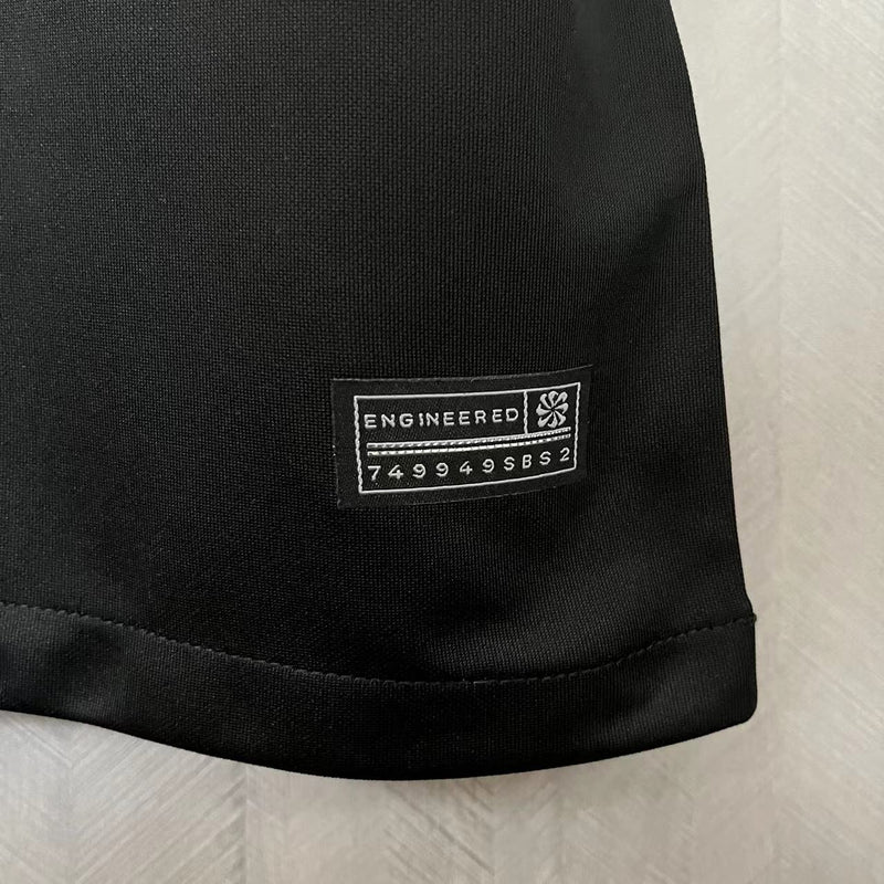 Camisa Frankfurt 2023/24 II Away - Torcedor - Preta