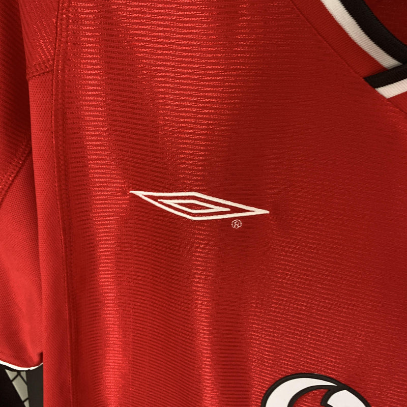 Camisa Retrô Manchester United 2000/2002 I Home - Umbro