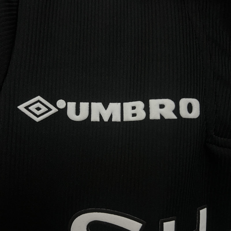 Camisa Retrô Manchester United 1998/1999 Preta - Umbro
