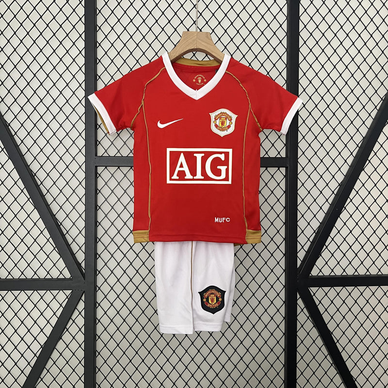 Conjunto Infantil Retrô - Manchester United 2006/2007 I HOme