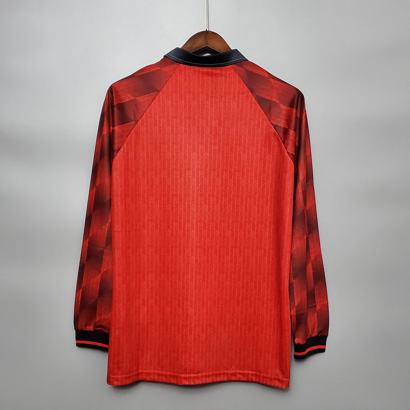 Camisa Retrô Manchester United 1996 I Home - Manga Longa Umbro
