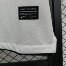 Camisa Retrô Manchester United 2010/2011 II Away - Branca