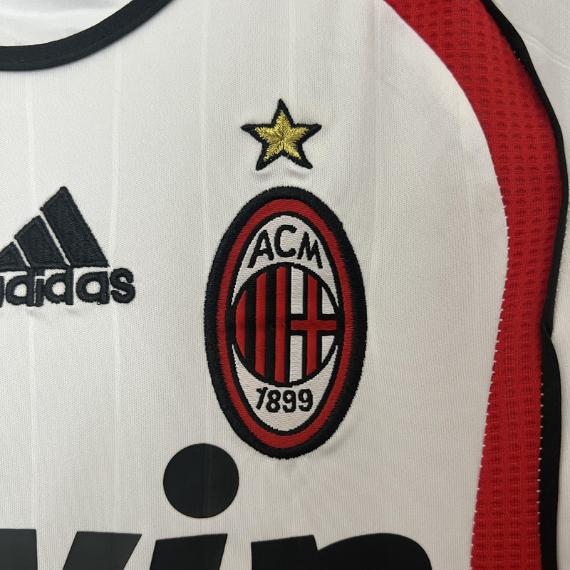 Conjunto Infantil Retrô - Milan 2006/07 II Away Champions League