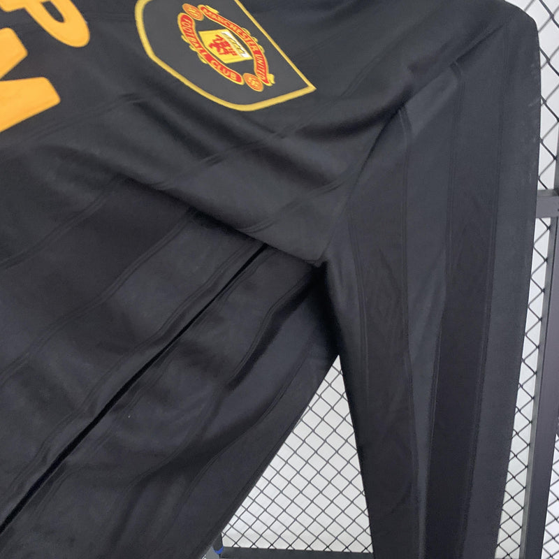 Camisa Retrô Manchester United 1993/1995 Away Preta - Manga Longa