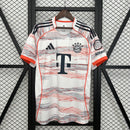 Camisa Bayern de Munique 25/26 II Away - Torcedor - Branca