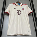 Camisa Bayern de Munique 2024/25 III Third - Torcedor - Bege